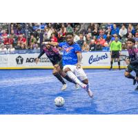 St. Louis Ambush battle the Kansas City Comets