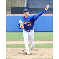 Syracuse Mets pitcher Brandon Waddell